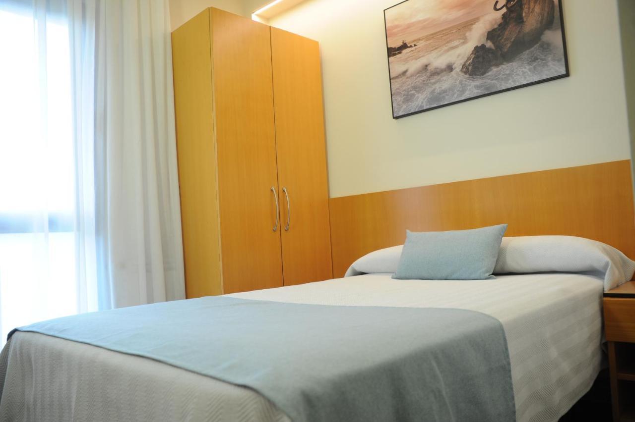 Hotel Aitana Ирун Экстерьер фото
